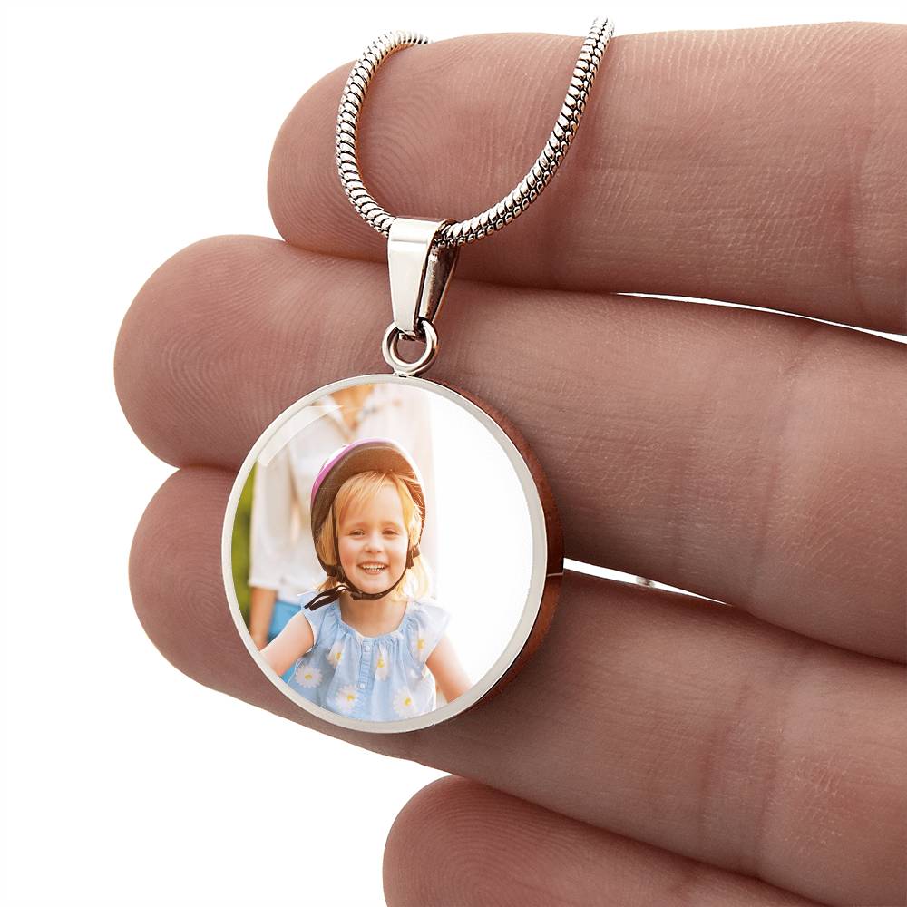 Personalized Circle Photo Necklace | Carry the Moments That Matter Most